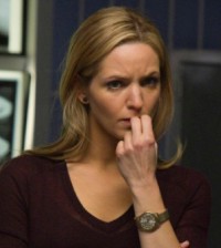 Jordana Spiro as Grace Devlin. Image © FOX