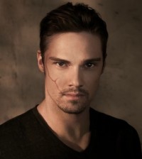 Jay Ryan as Vincent in the CW's Beauty and the Beast