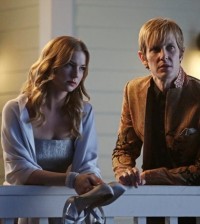 Emily Van Camp and Gabriel Mann in Revenge. Image © ABC
