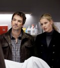 Jon Tenney and Rebecca Romijn in TNT's King and Maxwell. Image © TNT