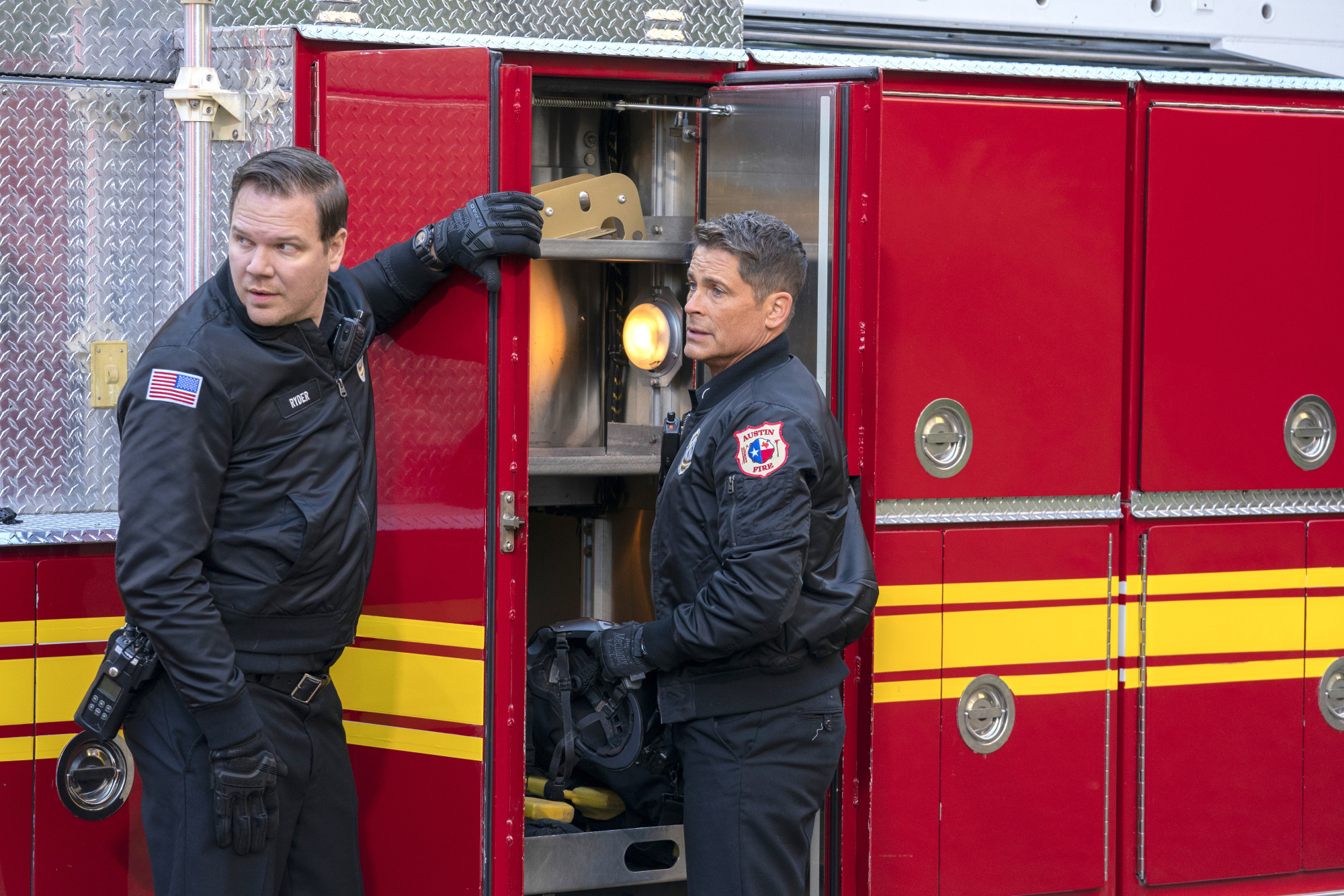 9-1-1: LONE STAR: L-R: Jim Parrack and Rob Lowe in "Awakening/Austin, We Have A Problem" two-hour season finale of 9-1-1: LONE STAR airing Monday, March 9 (8:00-10:00 PM ET/PT) on FOX. ©2020 Fox Media LLC. CR: Jack Zeman/FOX.