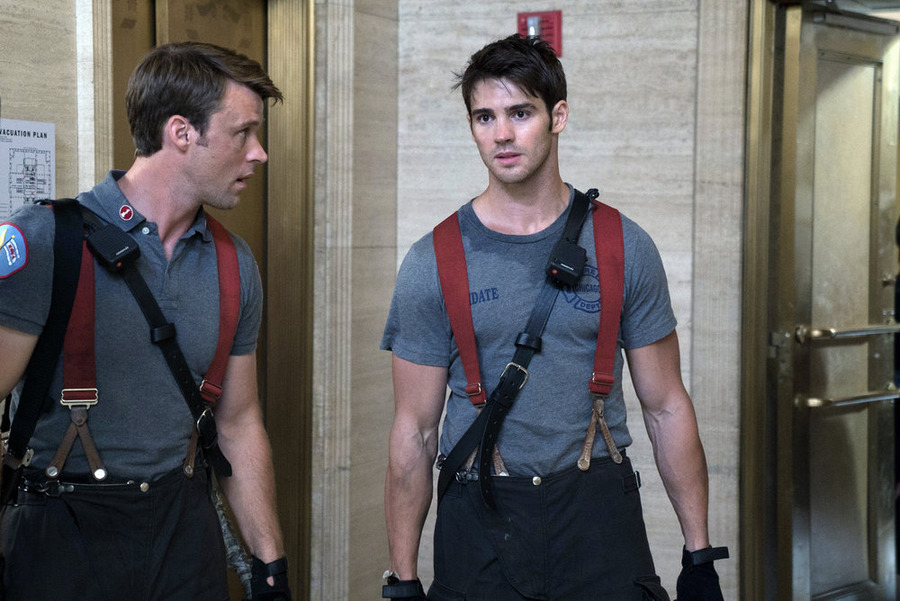 CHICAGO FIRE -- "I Walk Away" Episode 403 -- Pictured: (l-r) Jess...