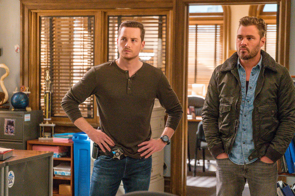 Chicago PD Episode 8 × 03 "Tender Age" .