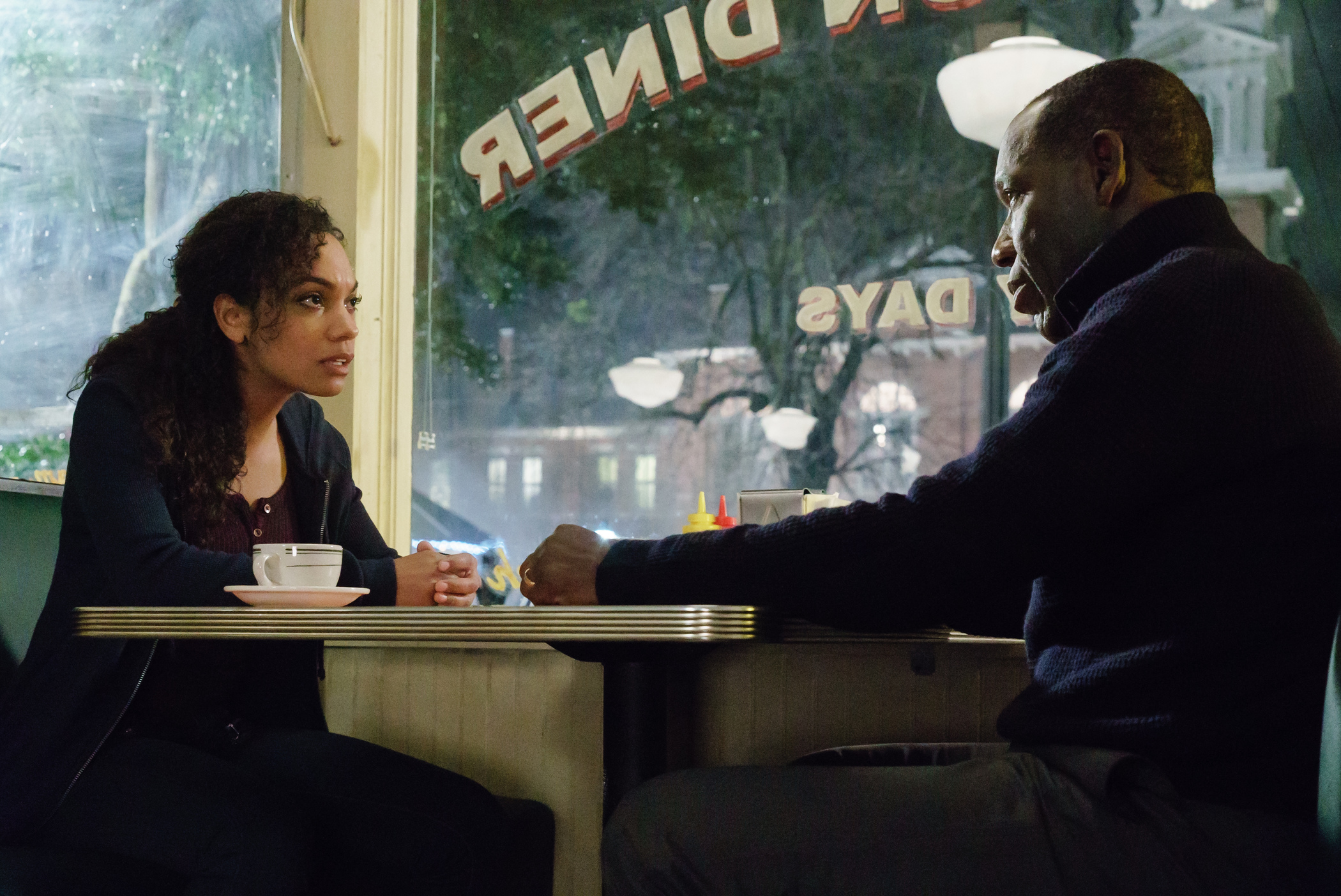 Грехи отцов игорь петренко. Грехи отцов. Грехи отцов сериал с 2004 г. Грехи отцов сериал. Грехи отцов сериал.