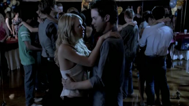 The Secret Circle Episode 1.03 'Loner' Review