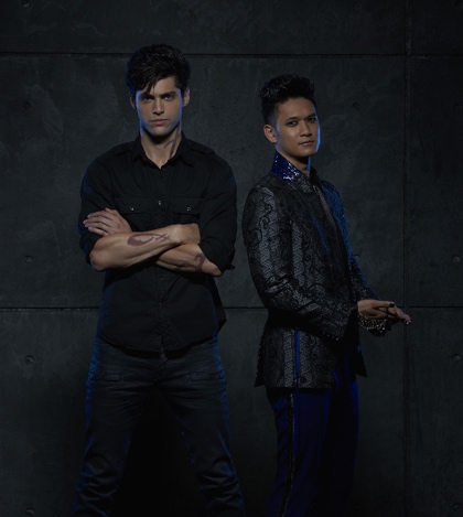 Magnus and Camille #Shadowhunters  Shadowhunters, Shadowhunters malec,  Shadowhunters series