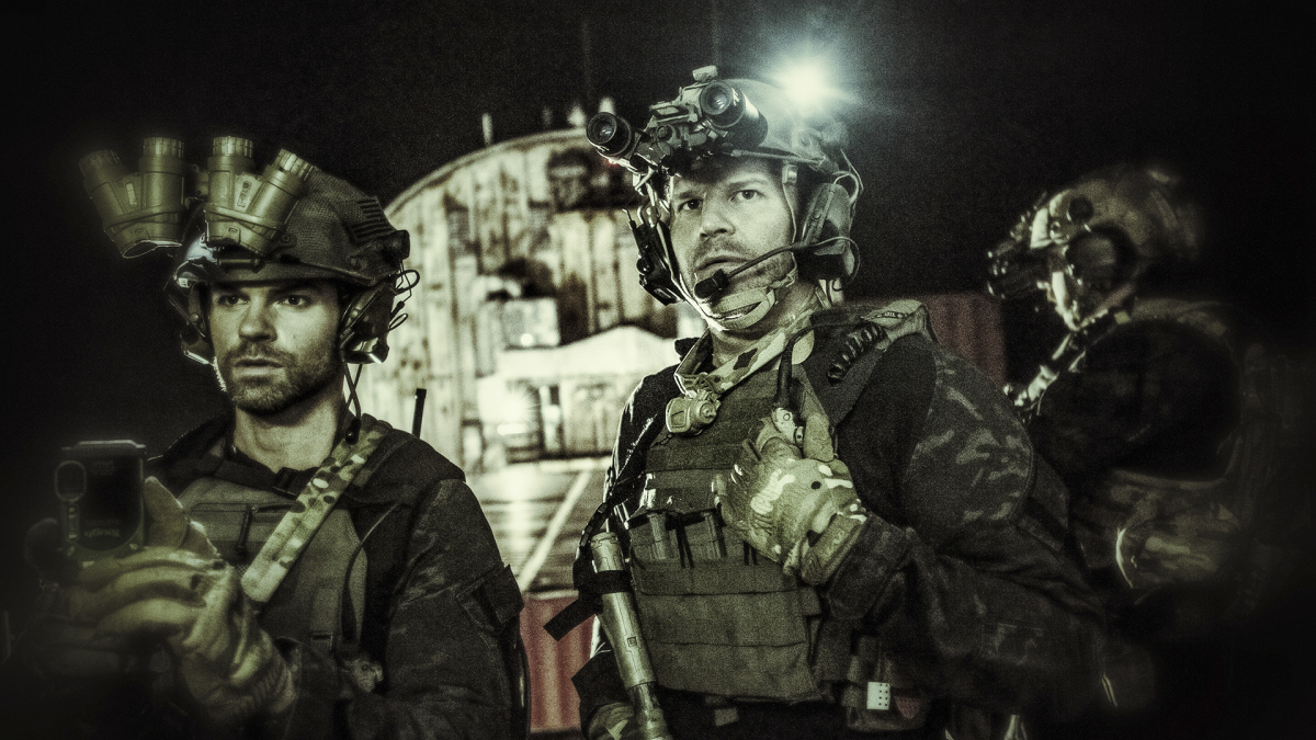 SEAL TEAM Season 1 Episode 1 "Pilot" Photos
