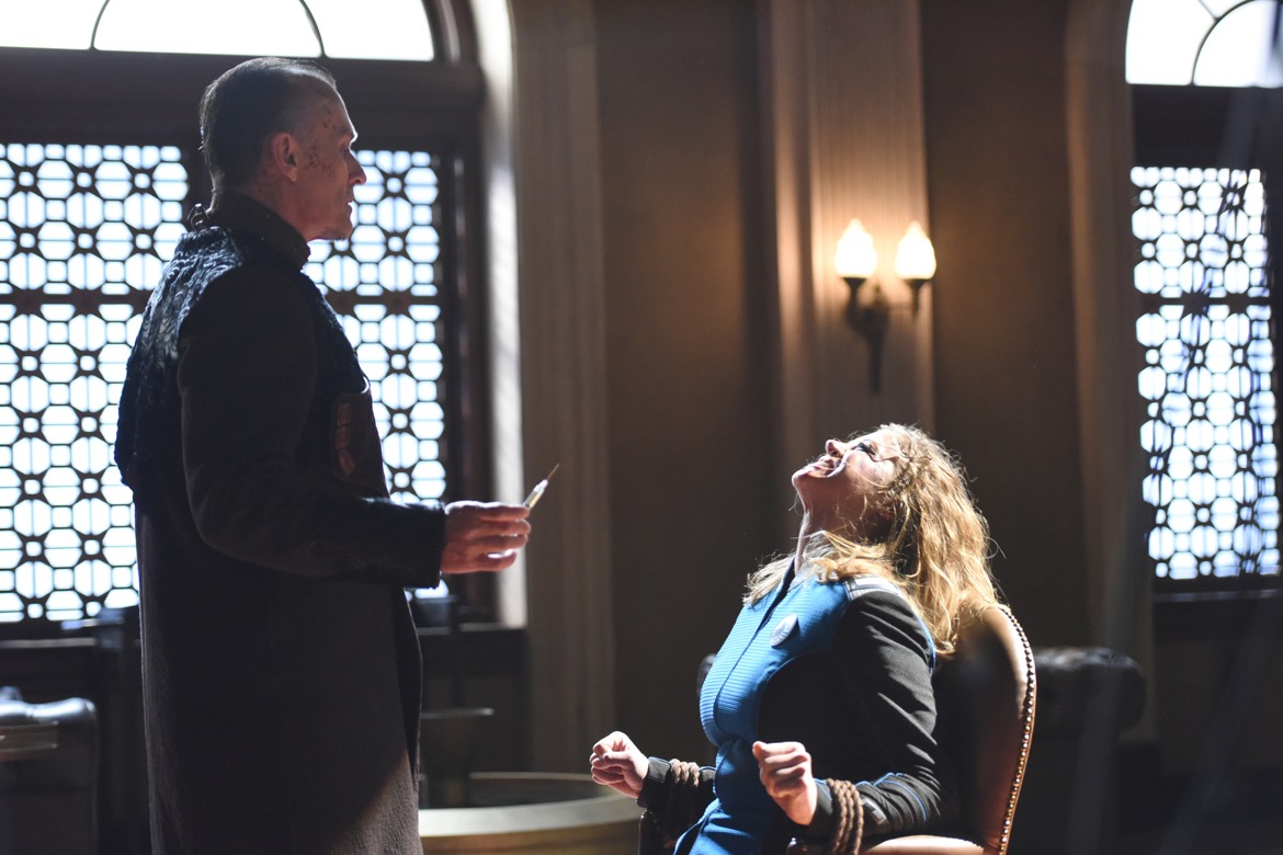 THE ORVILLE 1.04 Photos “If the Stars Should Happen to Appear”