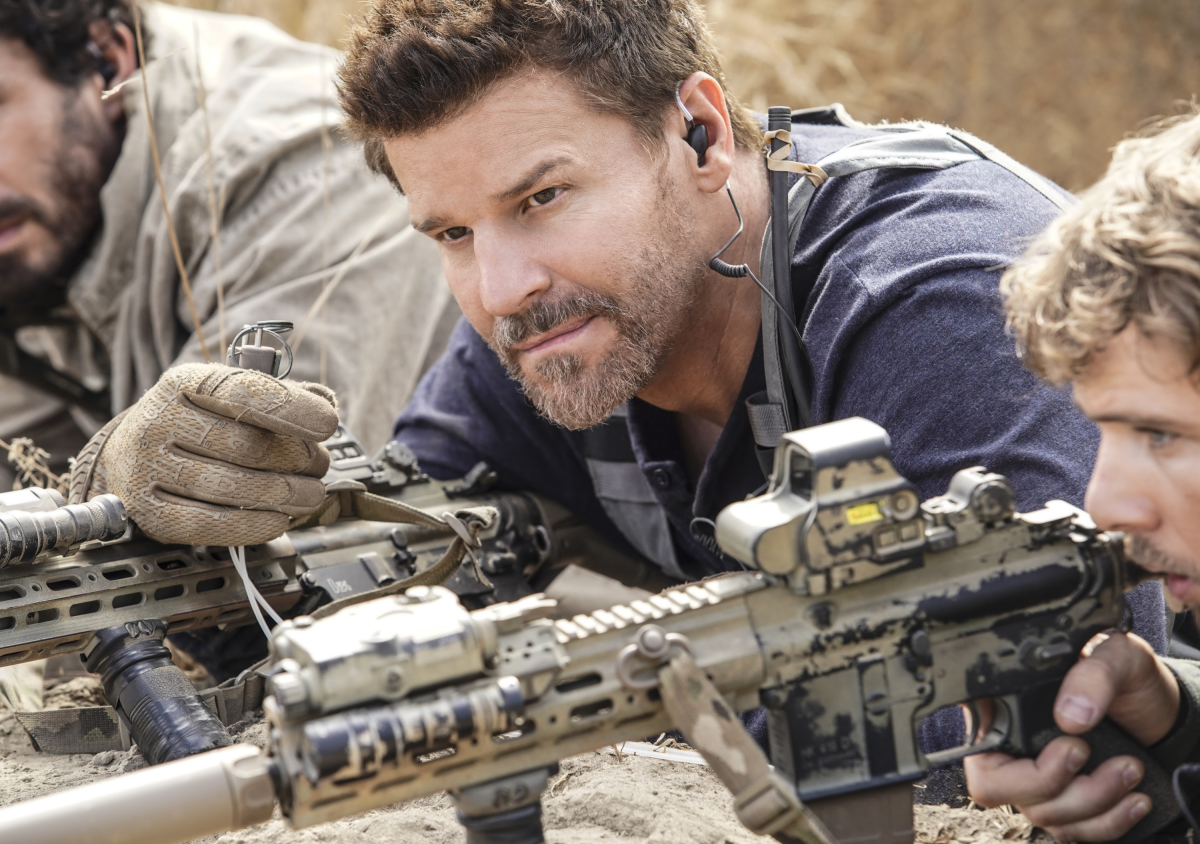 SEAL TEAM Episode 1x10 "Containment" Photos