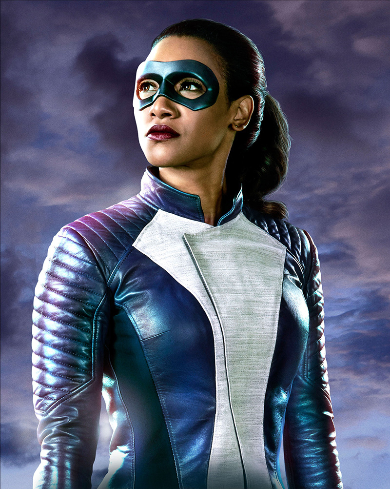 First Look: Iris Suits Up on THE FLASH