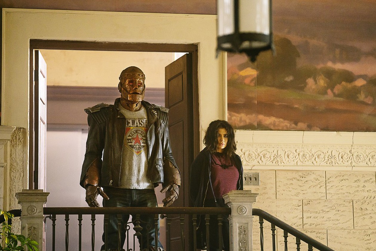 Doom patrol season on sale 1 episode 1