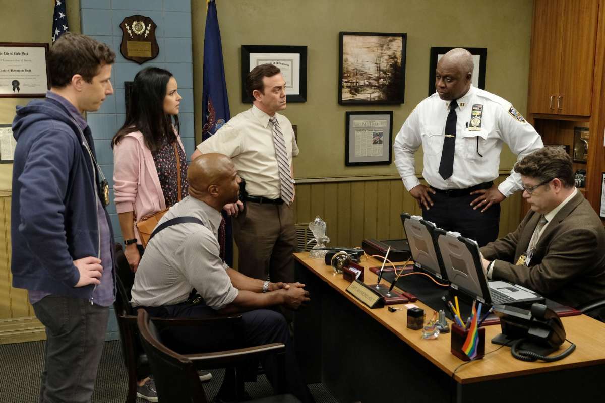 Brooklyn 99 online season 6 putlocker