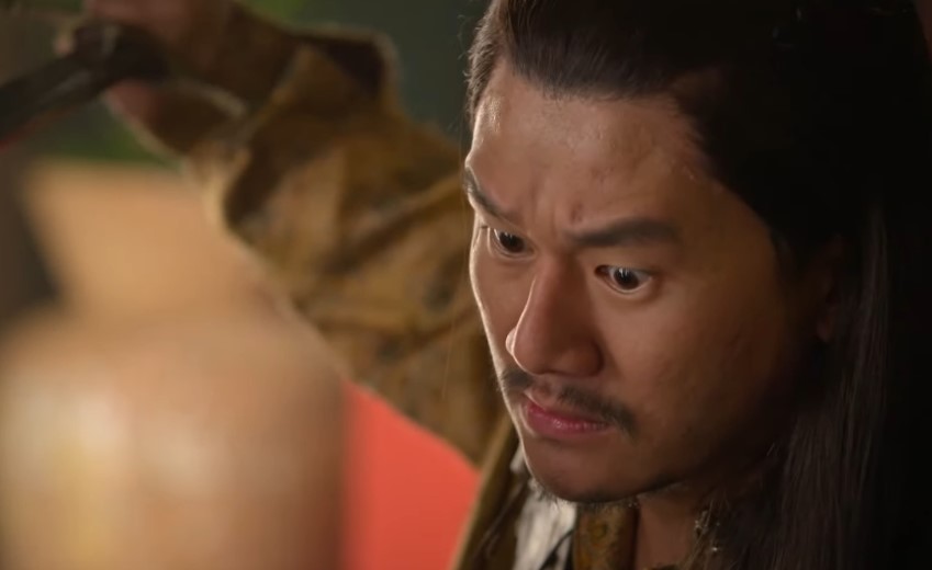 Ronny Chieng is Kublai Khan in Hilarious Clip from History of the World Part II